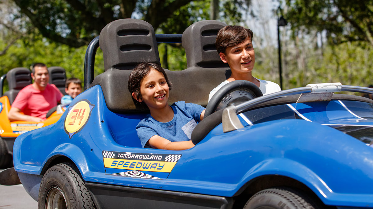 Atrazione TRON Lightcycle Run a Magic Kingdom, area Tomorrowland