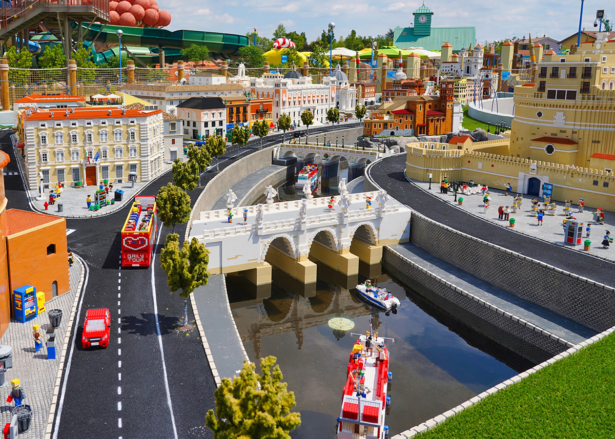 miniland-lego-gardaland-fiume